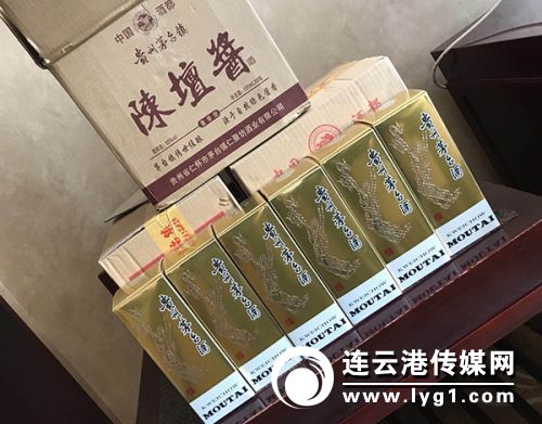 暗访假茅台产业链:酒瓶消毒用热水 年赚百万很简单