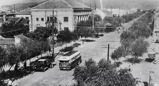 1958年的新浦解放路.jpg