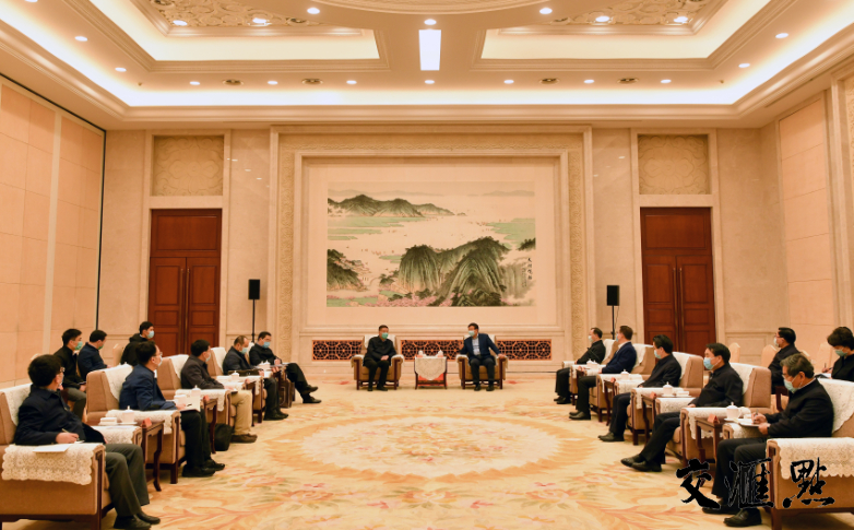 省委书记娄勤俭、省长吴政隆会见调研工作组一行。交汇点记者 肖勇/摄