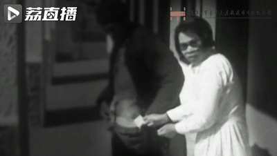 穿越83年的白衣之光：我不知道你们是谁，但我知道你们为了谁