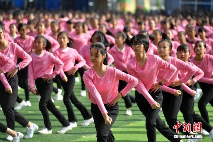 点击进入下一页
