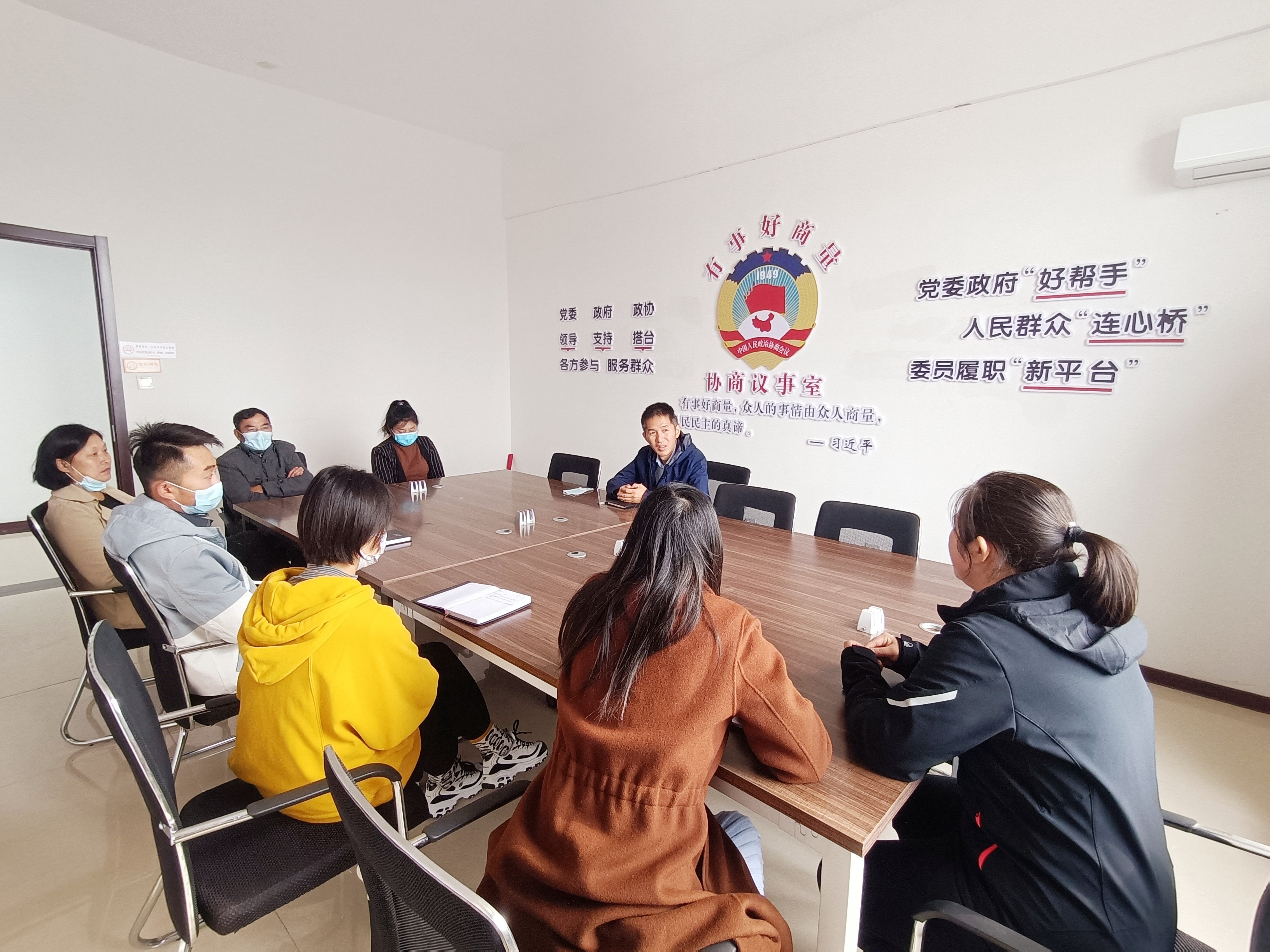 锦屏镇政协工委多次邀请群众开展协商议事活动