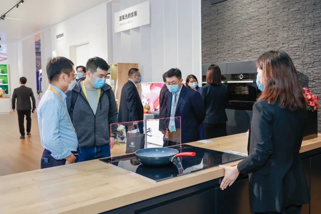博西家电创新产品亮相进博会。受访企业供图