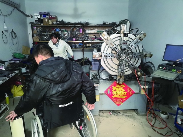 文明实践·时代新风︱坚强青年李付柱：在轮椅上书写“诚信人生”