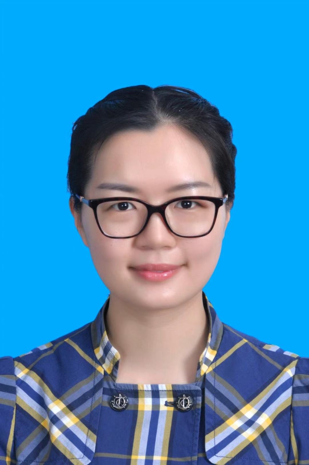 徐帆,中共党员,市委网信办网络传播评论和社会工作处三级主任科员。江苏省巾帼建功标兵,省优秀共青团干部,连云港市十大杰出青年、市三八红旗手、市最美村官。.jpeg 徐帆,中共党员,市委网信办网络传播评论和社会工作处三级主任科员。江苏省巾帼建功标兵,省优秀共青团干部,连云港市十大杰出青年、市三八红旗手、市最美村官。.jpeg