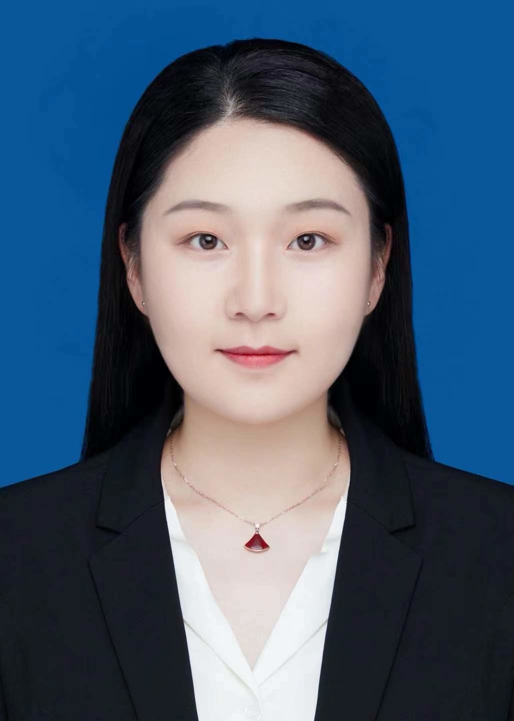 袁惠莹,中共党员,法律硕士,江苏瀛之志律师事务所涉外法律服务部、婚姻家事部成员。.jpeg 袁惠莹,中共党员,法律硕士,江苏瀛之志律师事务所涉外法律服务部、婚姻家事部成员。.jpeg