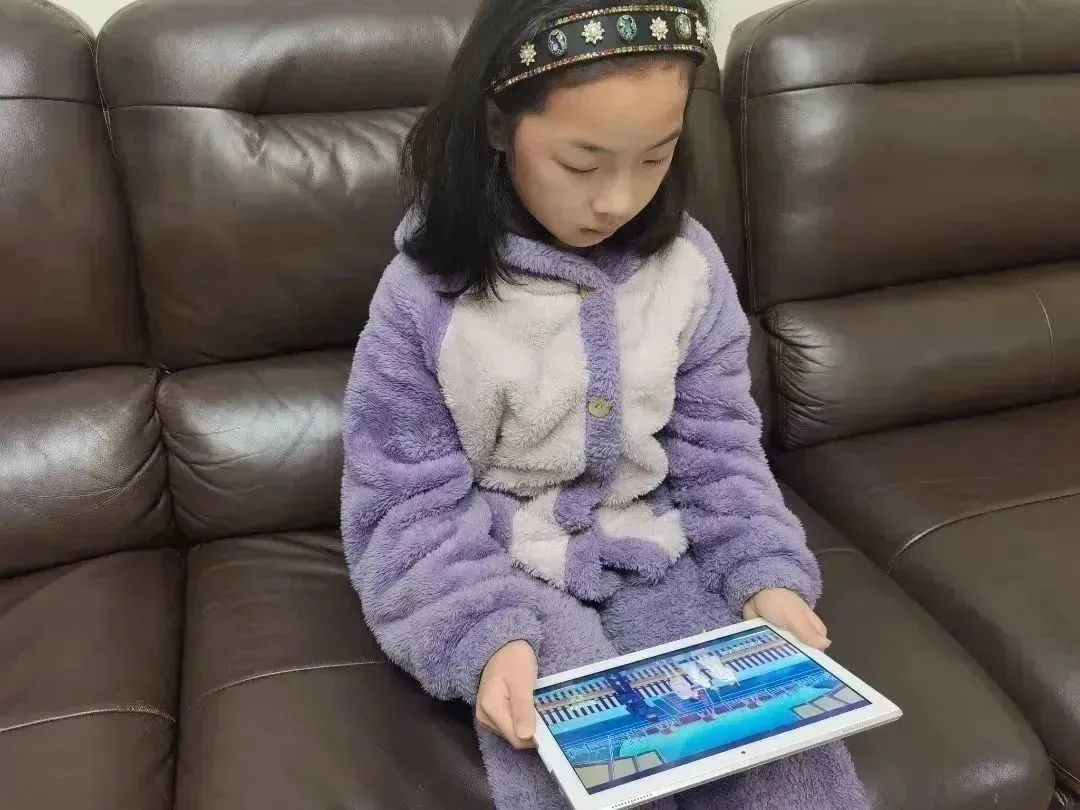苍梧小学 四(4)封宣吟.jpg 图片